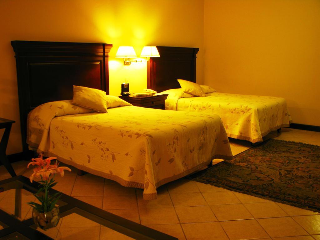 Hotel De La Parra Oaxaca Стая снимка